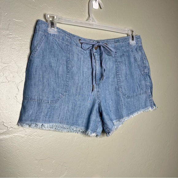 Sanctuary Chambray Playa drawstring Fray Hem Shorts - Picture 5 of 6